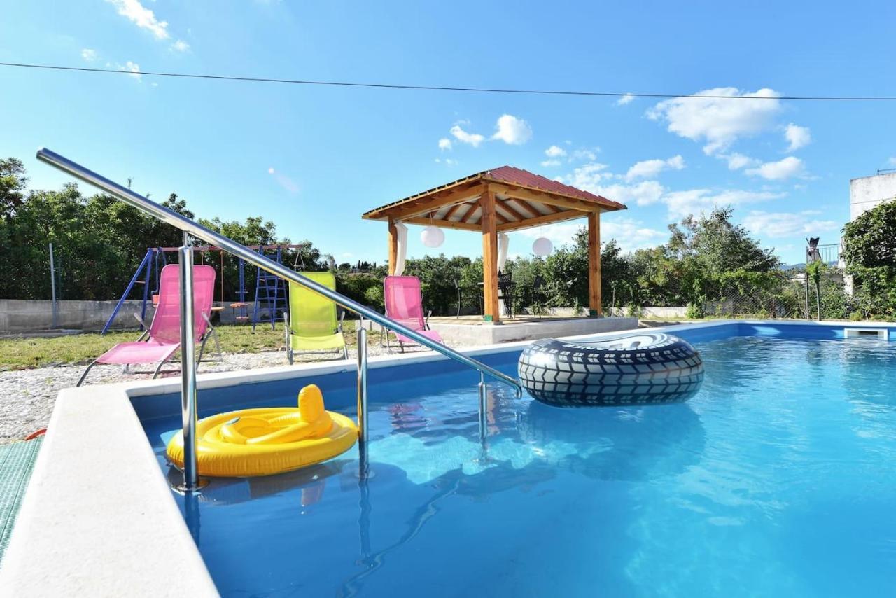 Holiday Home Nino With Amazing Swimming Pool Slatine Εξωτερικό φωτογραφία