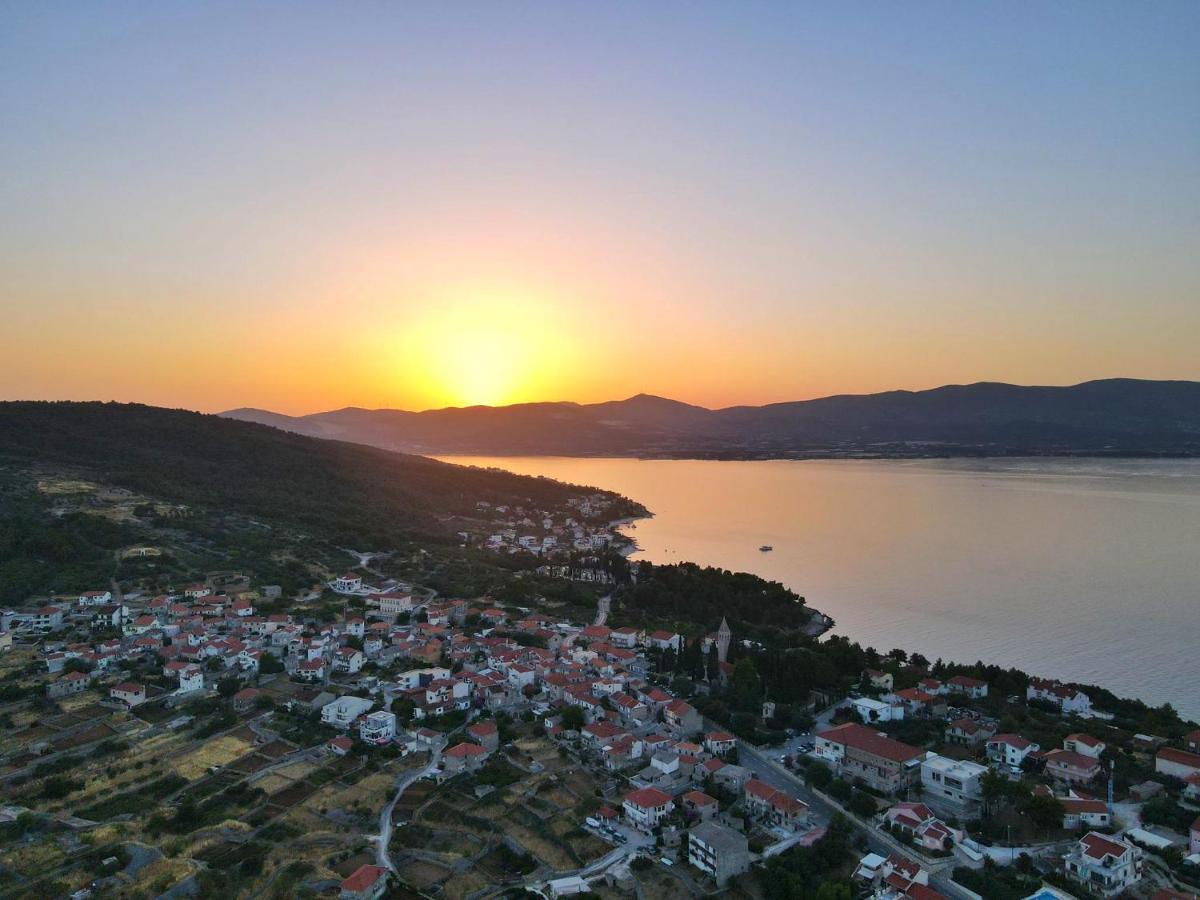 Holiday Home Nino With Amazing Swimming Pool Slatine Εξωτερικό φωτογραφία